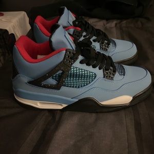 Travis Scott 4s